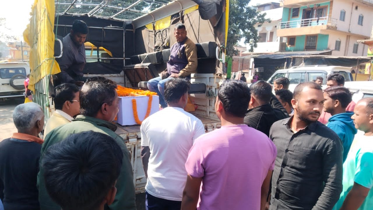 तुरियाडीह निवासी एएसआई वर्मा उरांव के आकस्मिक निधन से घाघरा में शोक की लहर तुरियाडीह निवासी एएसआई वर्मा उरांव के आकस्मिक निधन से घाघरा में शोक की लहर