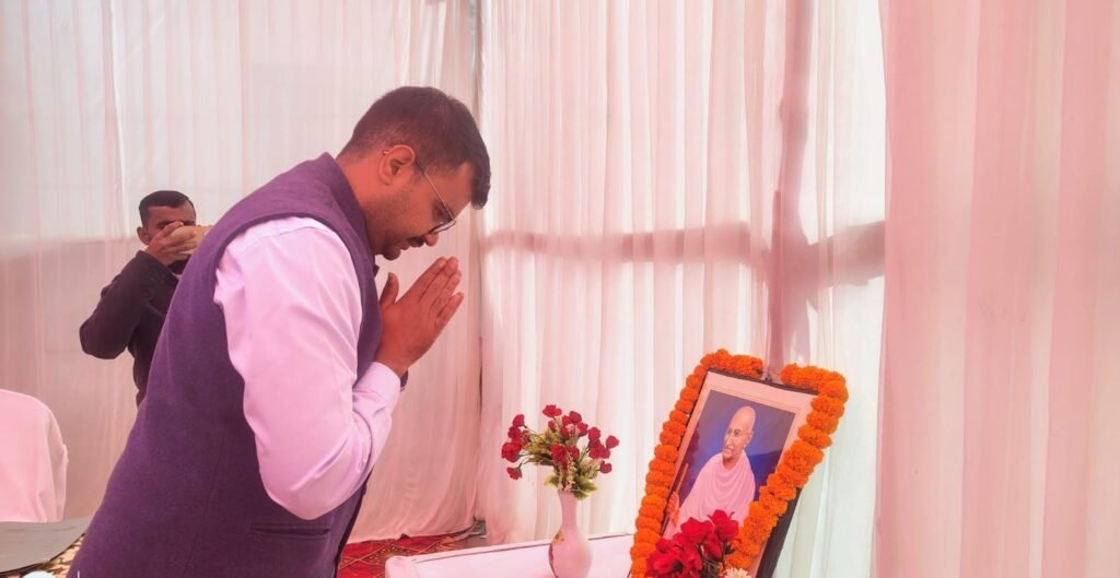 महात्मा गांधी की पुण्यतिथि पर सदर अस्पताल लातेहार से ‘स्पर्श कुष्ठ जागरूकता अभियान’ का शुभारंभ महात्मा गांधी की पुण्यतिथि पर सदर अस्पताल लातेहार से ‘स्पर्श कुष्ठ जागरूकता अभियान’ का शुभारंभ