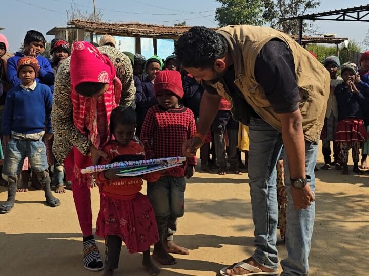 संवेदना,सेवा और संकल्प का संगम: महुआडांड़ में वनपाल परमजीत तिवारी का अनुकरणीय कार्य संवेदना,सेवा और संकल्प का संगम: महुआडांड़ में वनपाल परमजीत तिवारी का अनुकरणीय कार्य