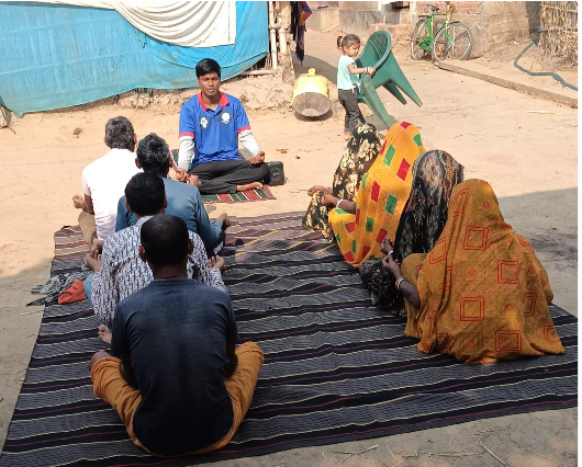स्वास्थ्य जागरूकता के लिए आयुष विभाग ने आमजन को दिया योग का प्रशिक्षण स्वास्थ्य जागरूकता के लिए आयुष विभाग ने आमजन को दिया योग का प्रशिक्षण