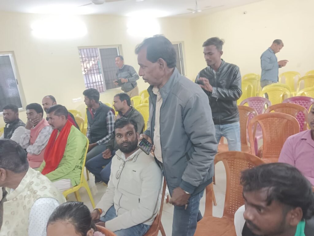 मनिका के कई पंचायतों में विधायक ने किया स्वास्थ्य उपकेंद्र का शिलान्यास मनिका के कई पंचायतों में विधायक ने किया स्वास्थ्य उपकेंद्र का शिलान्यास
