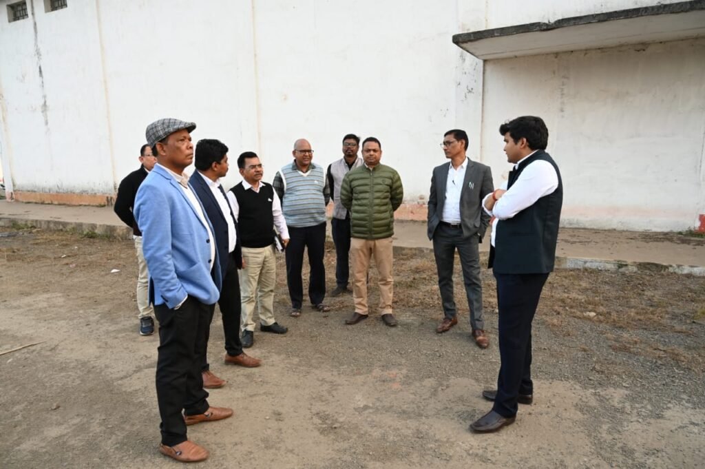 नगर निकाय चुनाव को लेकर उपायुक्त ने कृषि उत्पादन बाजार समिति का किया निरीक्षण नगर निकाय चुनाव को लेकर उपायुक्त ने कृषि उत्पादन बाजार समिति का किया निरीक्षण