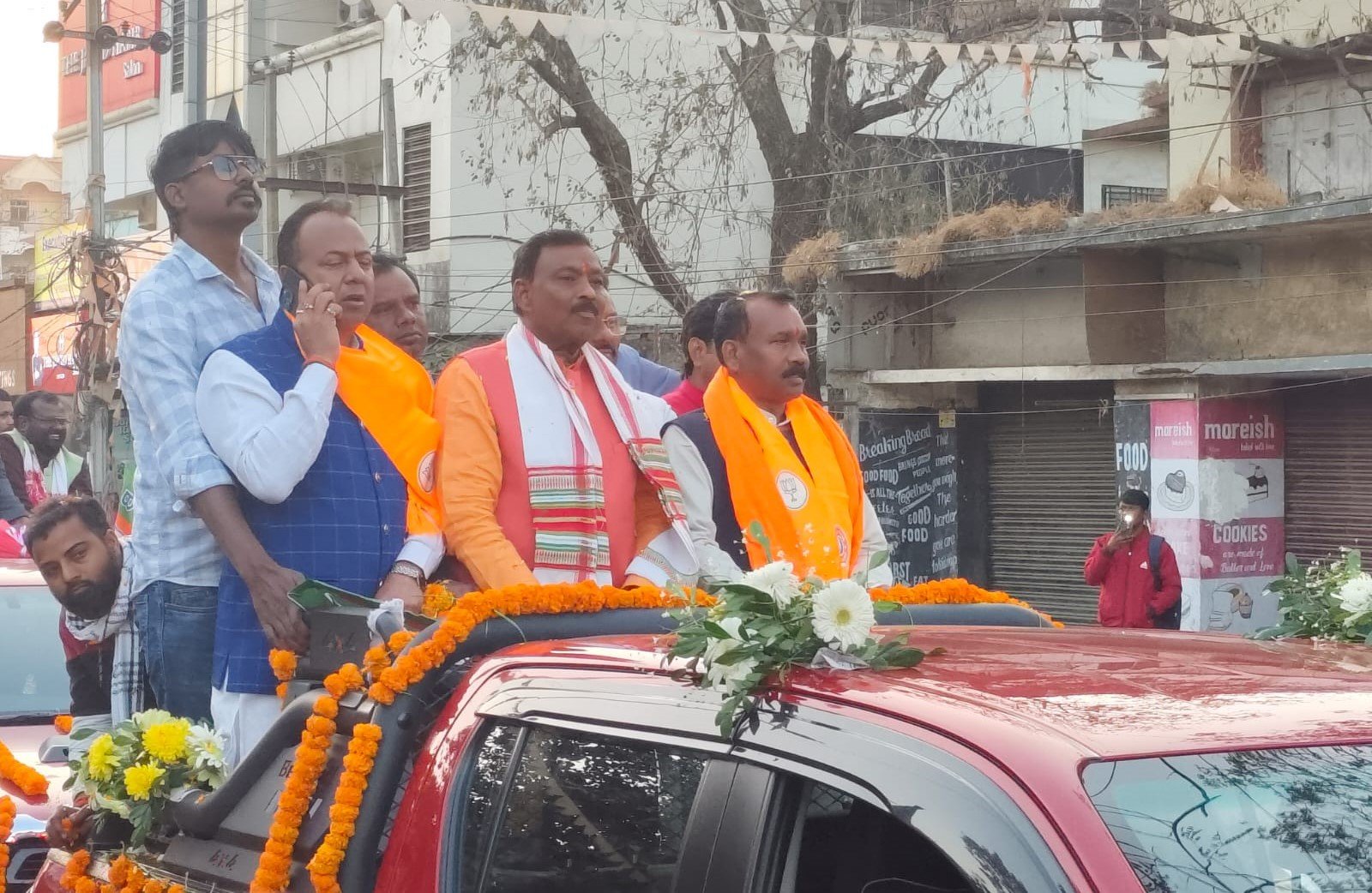 राज्यसभा सांसद आदित्य साहू के प्रदेश अध्यक्ष बनने पर भाजपा कार्यालय में जश्न का माहौल