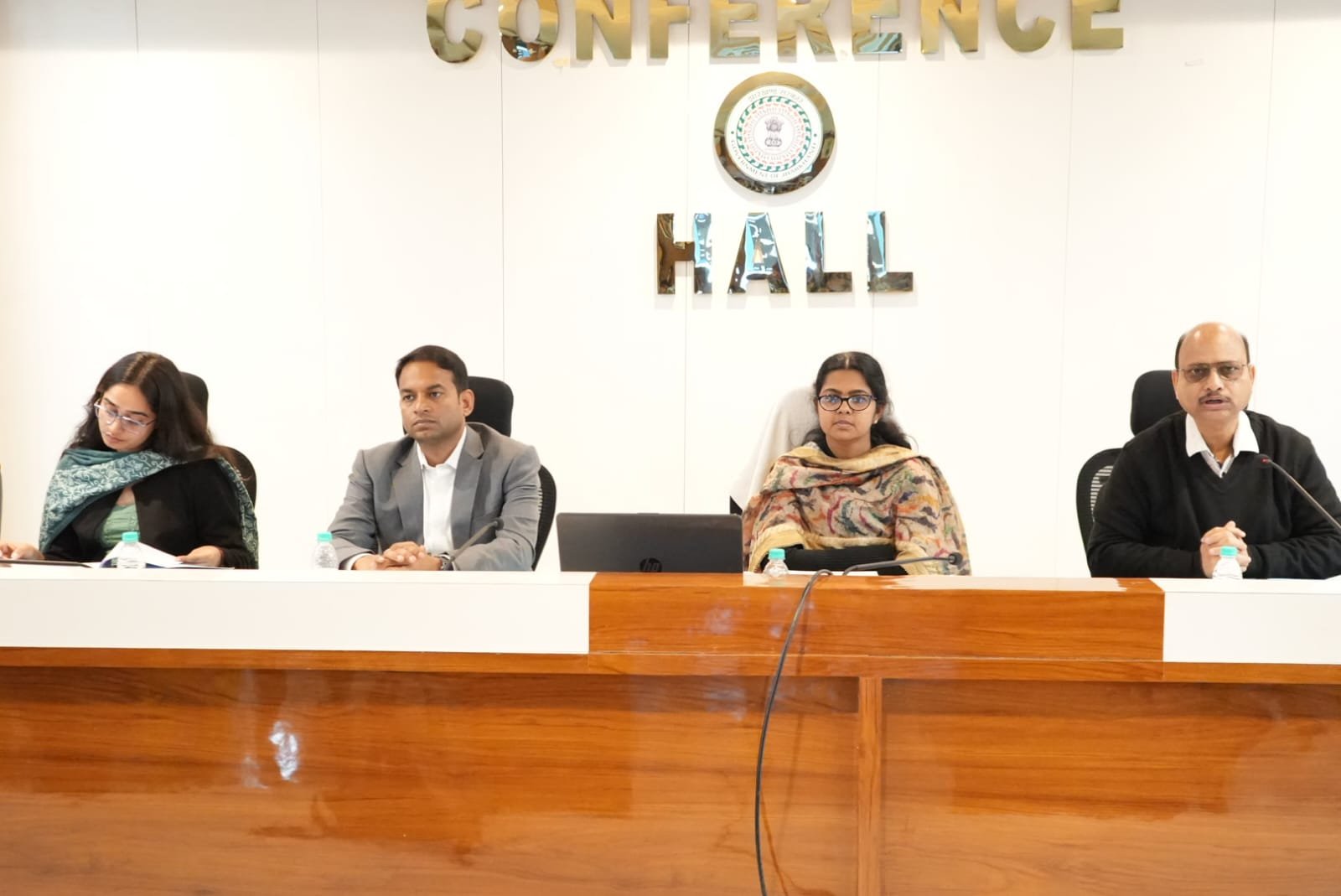 70 केन्द्रों पर मैट्रिक एवं 39 केन्द्रों पर होगी इंटरमीडिएट की परीक्षा,परीक्षा को लेकर हुई बैठक,निष्पक्ष,शांतिपूर्ण व कदाचार मुक्त परीक्षा की सौंपी गई जिम्मेवारी 70 केन्द्रों पर मैट्रिक एवं 39 केन्द्रों पर होगी इंटरमीडिएट की परीक्षा,परीक्षा को लेकर हुई बैठक,निष्पक्ष,शांतिपूर्ण व कदाचार मुक्त परीक्षा की सौंपी गई जिम्मेवारी
