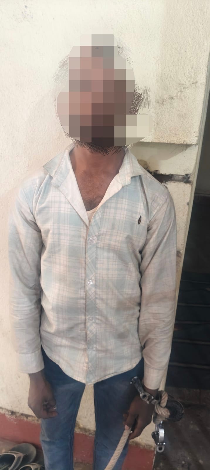 बालूमाथ में हत्या के मामले में एक आरोपी गिरफ्तार बालूमाथ में हत्या के मामले में एक आरोपी गिरफ्तार