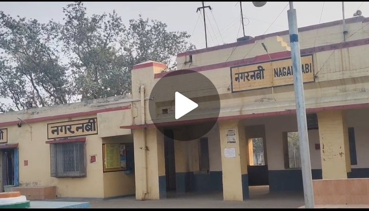 पाकुड़ में वंदे भारत एक्सप्रेस की चपेट में आए पति-पत्नी और मासूम बच्चा, तीनों की मौत पाकुड़ में वंदे भारत एक्सप्रेस की चपेट में आए पति-पत्नी और मासूम बच्चा, तीनों की मौत