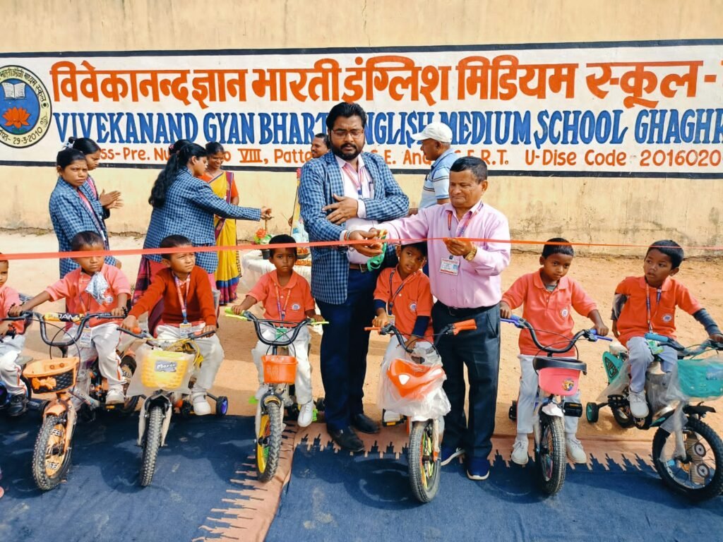 Gumla News:विवेकानंद ज्ञान भारती इंग्लिश मीडियम स्कूल घाघरा में प्ले क्लास का शुभारंभ
