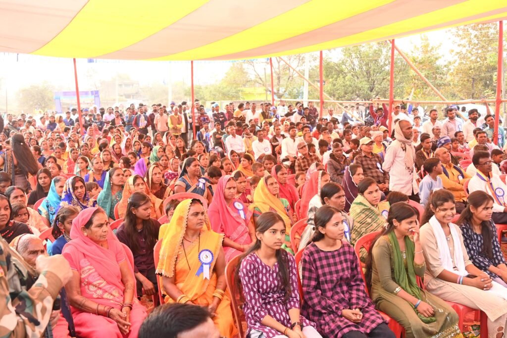 गोमिया में मंत्री योगेंद्र प्रसाद ने महामृत्युंजय जाप व गुरु रविदास जयंती कार्यक्रमों में की शिरकत