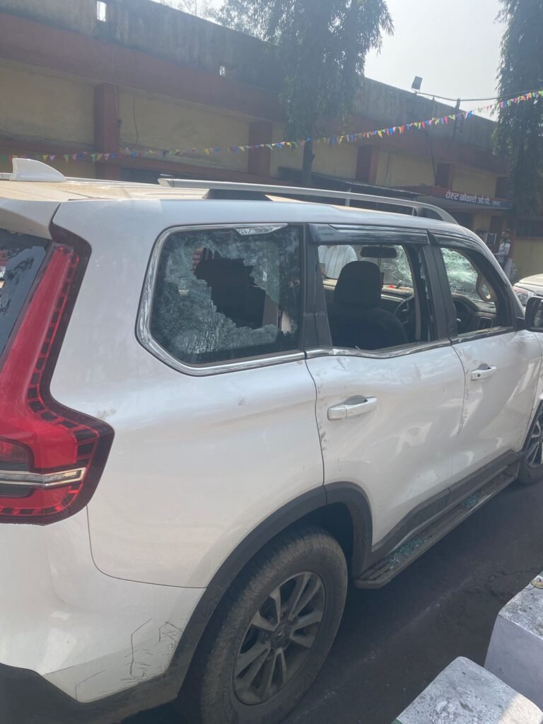 अवैध कोयला खनन स्थल के पास हमला, वाहन चालक समेत दो को पीटा,लूटपाट अवैध कोयला खनन स्थल के पास हमला, वाहन चालक समेत दो को पीटा,लूटपाट