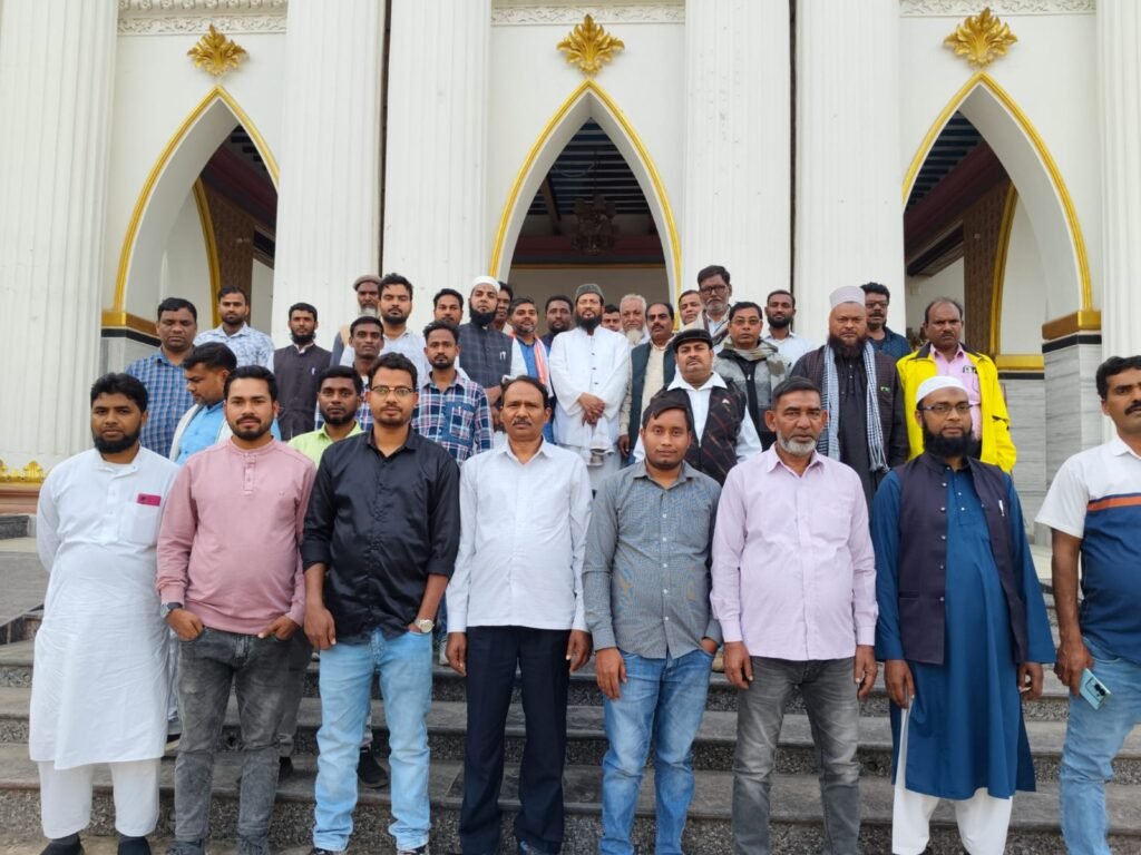 AIMIM साहेबगंज जिला कमिटी के लिए वनभोज समारोह आयोजित AIMIM साहेबगंज जिला कमिटी के लिए वनभोज समारोह आयोजित
