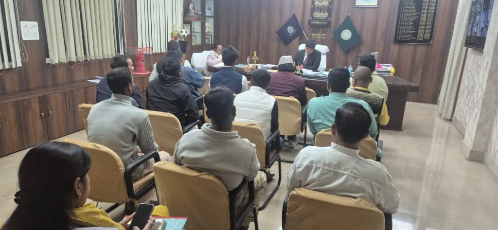 नगरपालिका आम निर्वाचन–2026 को लेकर प्रिंटर मालिकों व केबल ऑपरेटरों के साथ बैठक संपन्न