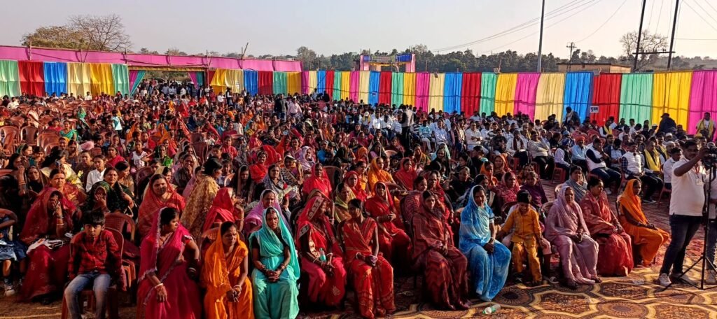 यादव शक्ति संगठन का एक दिवसीय जिला सम्मेलन सह सम्मान समारोह आयोजित यादव शक्ति संगठन का एक दिवसीय जिला सम्मेलन सह सम्मान समारोह आयोजित