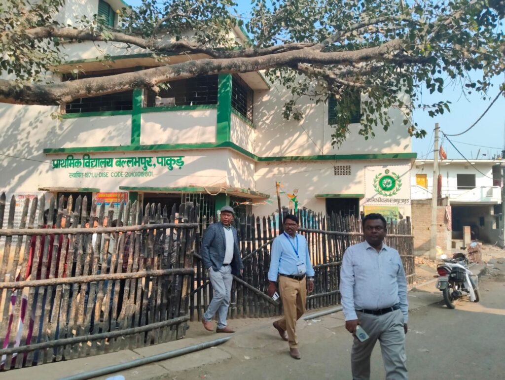 नगरपालिका आम निर्वाचन को लेकर तैयारियां तेज, सामान्य प्रेक्षक ने ब्रजगृह, मतपेटिका भंडारण एवं मतगणना व्यवस्थाओं का किया गहन निरीक्षण नगरपालिका आम निर्वाचन को लेकर तैयारियां तेज, सामान्य प्रेक्षक ने ब्रजगृह, मतपेटिका भंडारण एवं मतगणना व्यवस्थाओं का किया गहन निरीक्षण