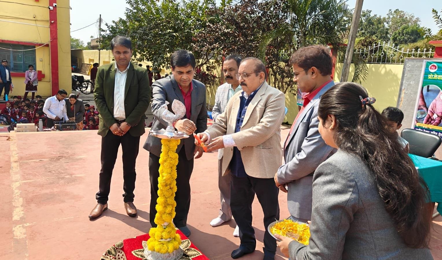 डीएवी पब्लिक स्कूल में फाइलेरिया मुक्ति अभियान का शुभारंभ डीएवी पब्लिक स्कूल में फाइलेरिया मुक्ति अभियान का शुभारंभ