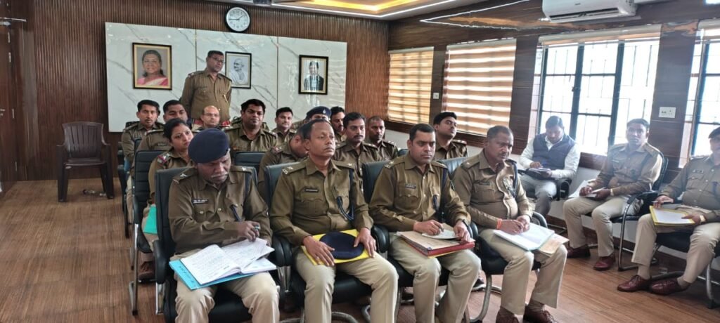 पाकुड़ में मासिक अपराध गोष्ठी, अपराध नियंत्रण को लेकर सख्त निर्देश