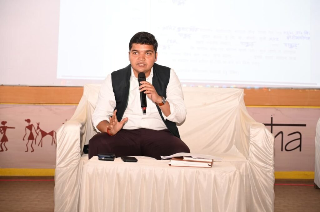 पाकुड़ में मतदान दल के पदाधिकारियों का अंतिम प्रशिक्षण संपन्न पाकुड़ में मतदान दल के पदाधिकारियों का अंतिम प्रशिक्षण संपन्न