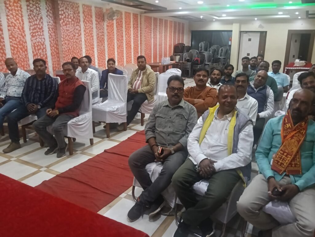 लोहरदगा में मुख्यधारा की पत्रकारिता व चुनौतियों पर परिचर्चा
