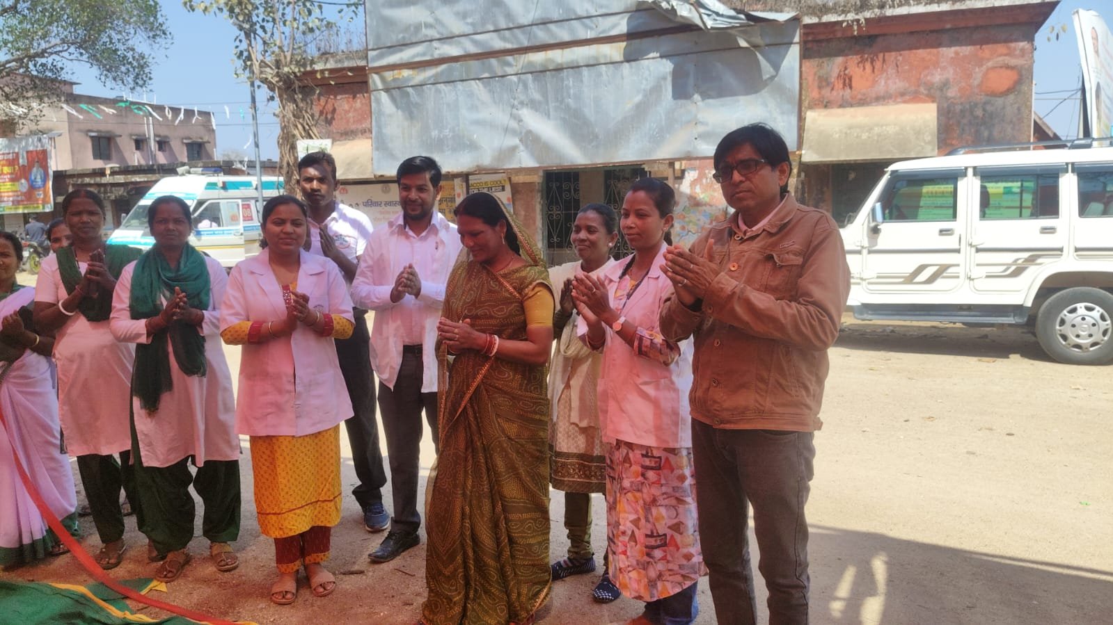 घाघरा सीएससी परिसर में वरिष्ठ नागरिकों के लिए आयुष स्वास्थ्य जांच शिविर का आयोजन किया गया घाघरा सीएससी परिसर में वरिष्ठ नागरिकों के लिए आयुष स्वास्थ्य जांच शिविर का आयोजन किया गया