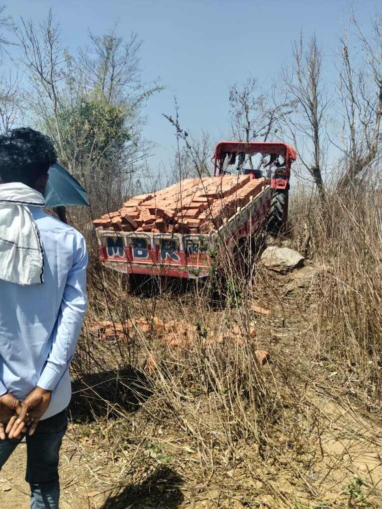 ट्रैक्टर हादसे में मजदूर की दर्दनाक मौत, बनखेता में हुआ हादसा