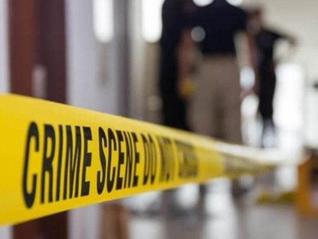 विवाहिता ने फांसी लगाकर दी जान, पुलिस जांच में जुटी विवाहिता ने फांसी लगाकर दी जान, पुलिस जांच में जुटी