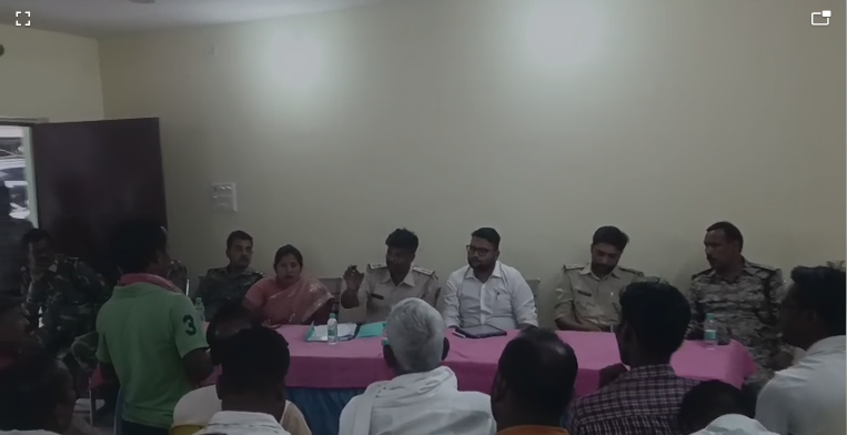 मनिका थाना परिसर में रामनवमी व ईद को लेकर शांति समिति की बैठक संपन्न मनिका थाना परिसर में रामनवमी व ईद को लेकर शांति समिति की बैठक संपन्न