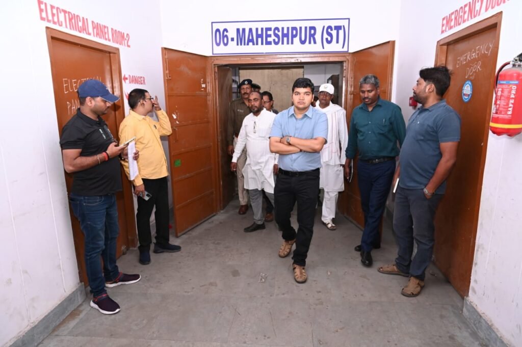 जिला निर्वाचन पदाधिकारी, पाकुड़ ने ईवीएम वेयरहाउस का किया निरीक्षण जिला निर्वाचन पदाधिकारी, पाकुड़ ने ईवीएम वेयरहाउस का किया निरीक्षण