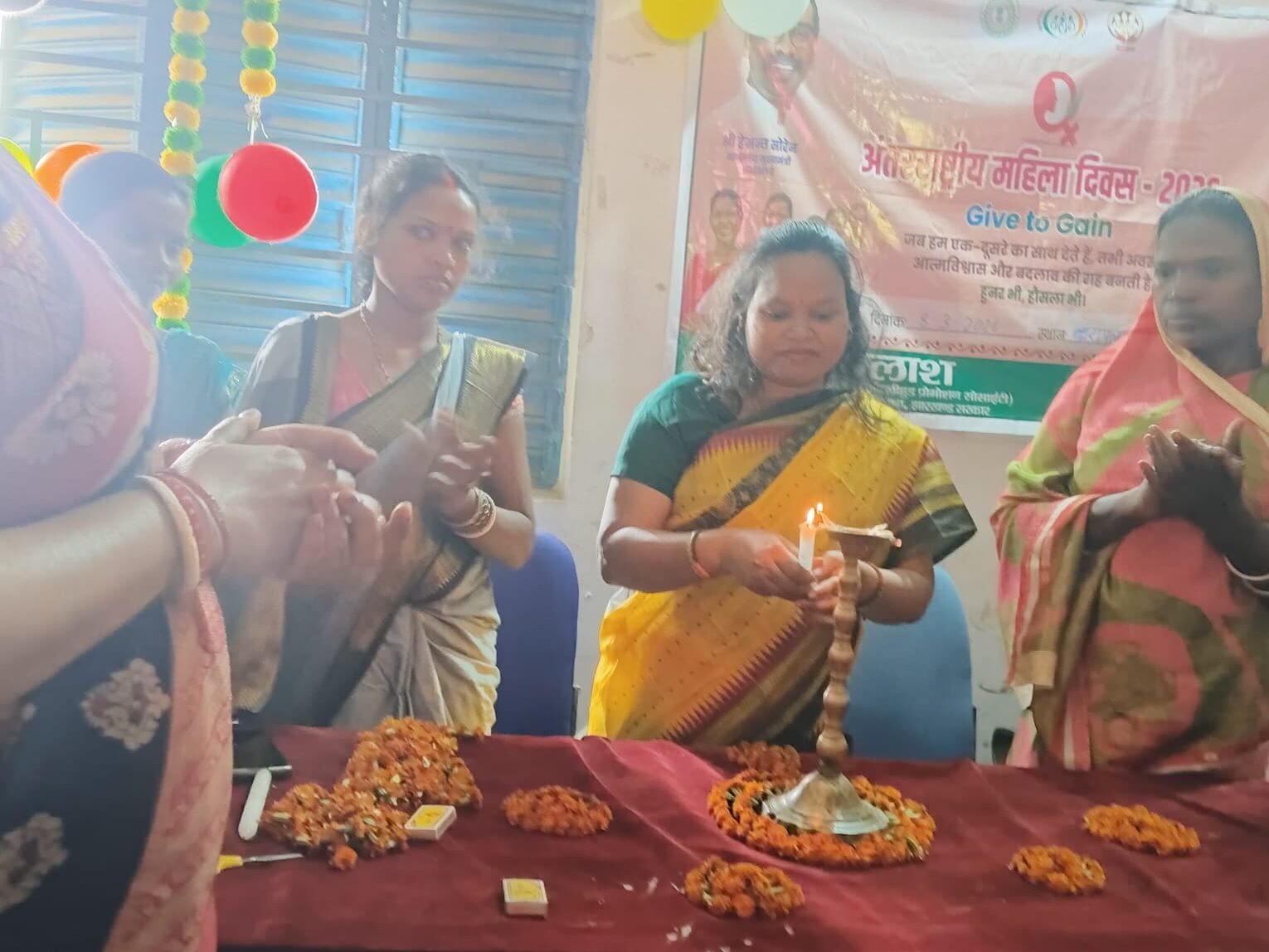 बरापलासी CLF में उत्साहपूर्वक मनाया गया अंतर्राष्ट्रीय महिला दिवस