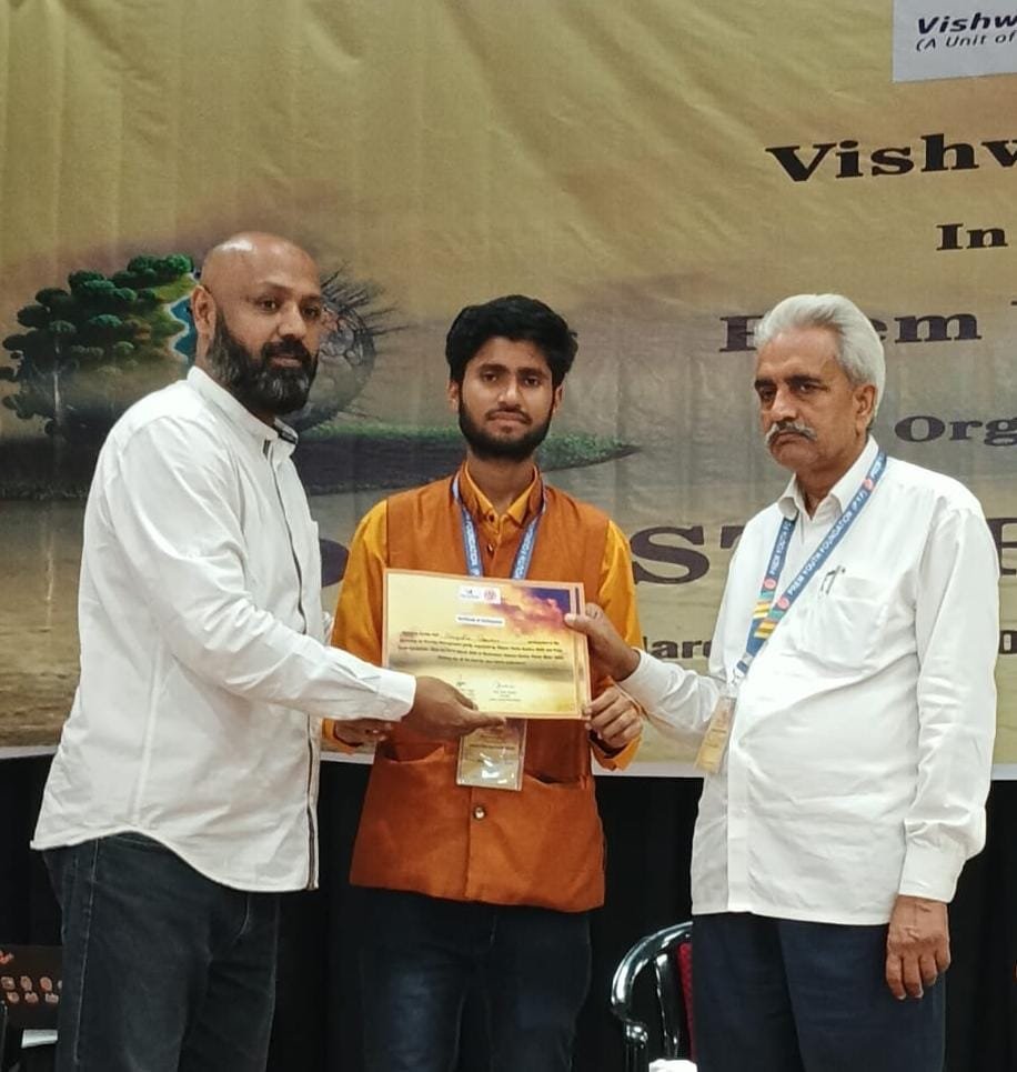 पटना के श्रीकृष्ण साइंस सेंटर में आपदा प्रबंधन कार्यशाला के दौरान हरिमोहन सिंह सम्मानित पटना के श्रीकृष्ण साइंस सेंटर में आपदा प्रबंधन कार्यशाला के दौरान हरिमोहन सिंह सम्मानित