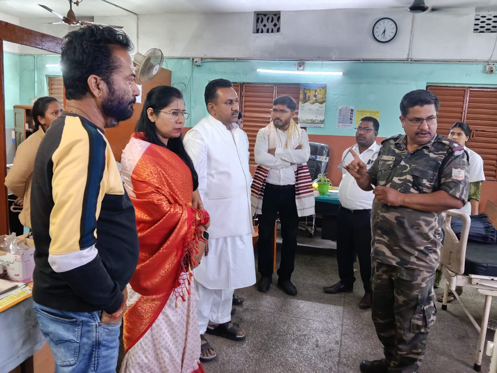 बालूमाथ–पांकी पथ पर भीषण सड़क हादसा:तीन की मौत, चार घायल,अनीता देवी ने लिया जायजा बालूमाथ–पांकी पथ पर भीषण सड़क हादसा:तीन की मौत, चार घायल,अनीता देवी ने लिया जायजा