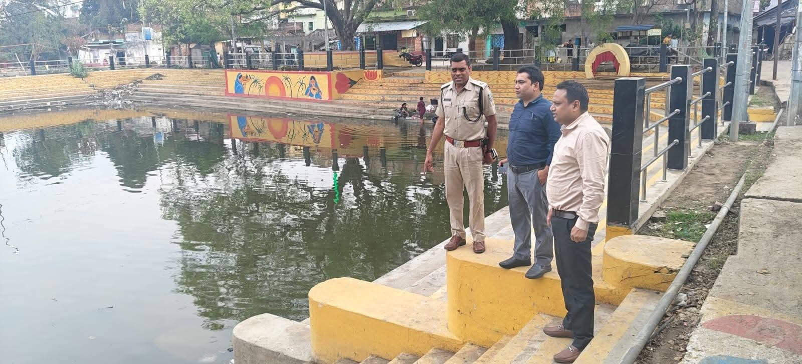 पाकुड़ में चैती छठ और रामनवमी की तैयारी तेज। पाकुड़ में चैती छठ और रामनवमी की तैयारी तेज।