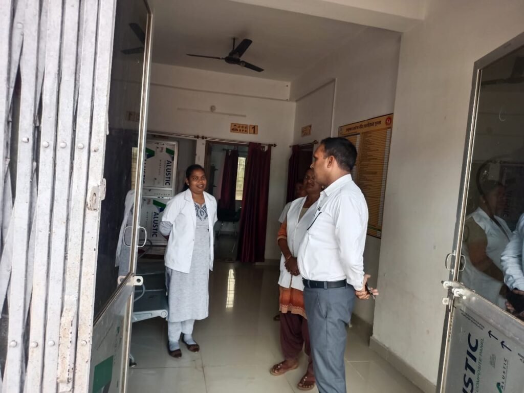 घाघरा बीडीओ ने सलगी और पीरहापत्थल गांव का किया निरीक्षण, विकास योजनाओं की प्रगति का लिया जायजा घाघरा बीडीओ ने सलगी और पीरहापत्थल गांव का किया निरीक्षण, विकास योजनाओं की प्रगति का लिया जायजा