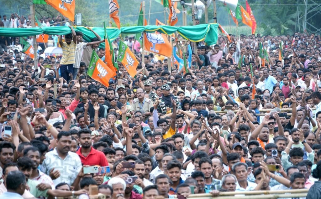 धुपगुड़ी में जनसमर्थन से उत्साहित भाजपा, “बंगाल में विकास के लिए डबल इंजन सरकार जरूरी” धुपगुड़ी में जनसमर्थन से उत्साहित भाजपा, “बंगाल में विकास के लिए डबल इंजन सरकार जरूरी”