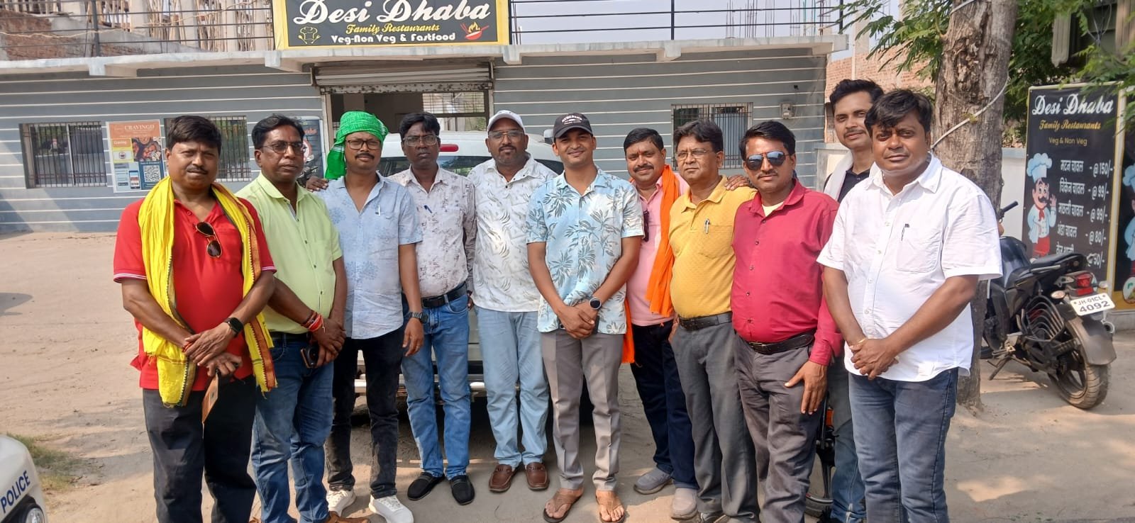 गोमिया थाना के निवर्तमान प्रभारी रवि कुमार को पत्रकार यूनियन ने दी भावभीनी विदाई गोमिया थाना के निवर्तमान प्रभारी रवि कुमार को पत्रकार यूनियन ने दी भावभीनी विदाई