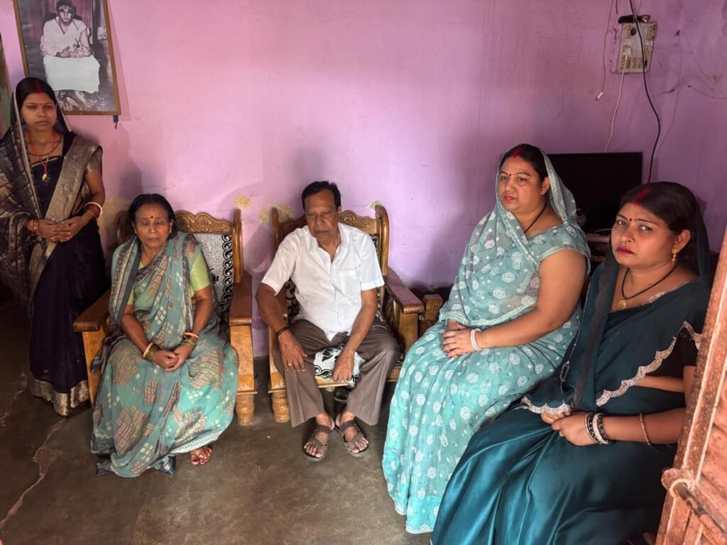 हरिओम गहना घर में करोड़ों की लूट: थाना के सामने वारदात, व्यापारियों में दहशत