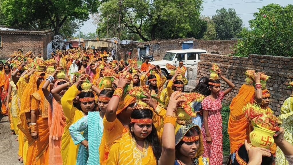 स्वांग महावीर स्थान में श्री श्री 1008 पांच दिवसीय रुद्र महायज्ञ को लेकर कलश यात्रा निकाली गई