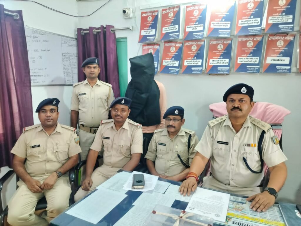 मुंबई से ही पति ने बनाए थे पत्नी की हत्या की साजिश, मुंबई से आते ही घटना को दिया अंजाम