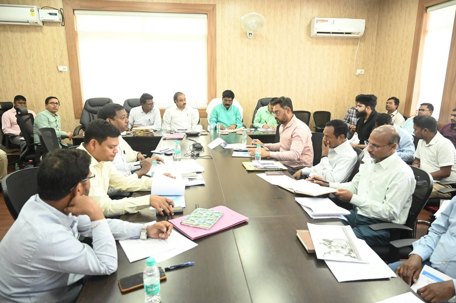 पेयजल एवं स्वच्छता विभाग में औचक निरीक्षण: लापरवाही पर सख्त कार्रवाई की चेतावनी, ‘जीरो टॉलरेंस’ नीति पर काम करने के निर्देश