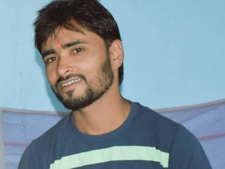 Gumla News:गाँव में घुसे जंगली हाथी के हमले से युवक की दर्दनाक मौत,पूरे क्षेत्र में दहशत Gumla News:गाँव में घुसे जंगली हाथी के हमले से युवक की दर्दनाक मौत,पूरे क्षेत्र में दहशत