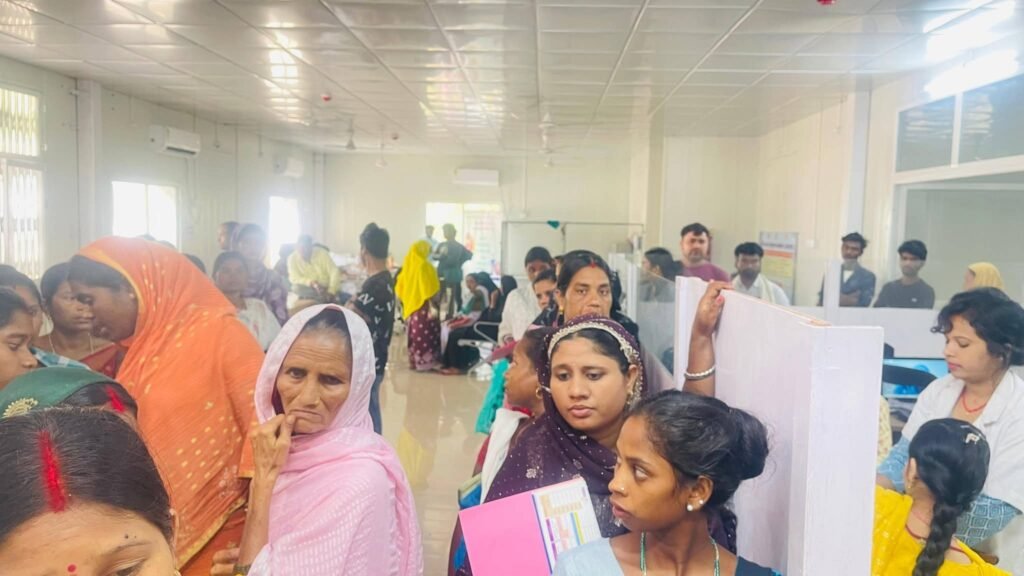 पाकुड़िया में सुरक्षित मातृत्व अभियान के तहत 106 गर्भवती महिलाओं की हुई जांच