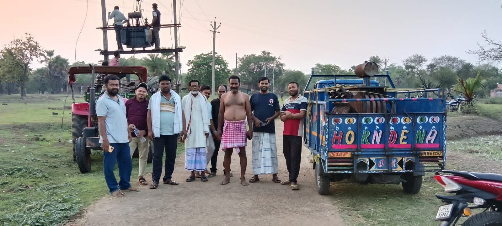 बिजली की समस्या का समाधान: झामुमो नेता उपासना मरांडी ने दिलाई राहत बिजली की समस्या का समाधान: झामुमो नेता उपासना मरांडी ने दिलाई राहत