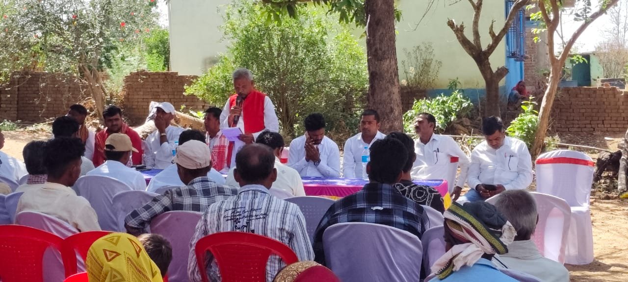 भाजपा के 47वें स्थापना दिवस पर सिमरिया में भव्य जनसभा आयोजित भाजपा के 47वें स्थापना दिवस पर सिमरिया में भव्य जनसभा आयोजित