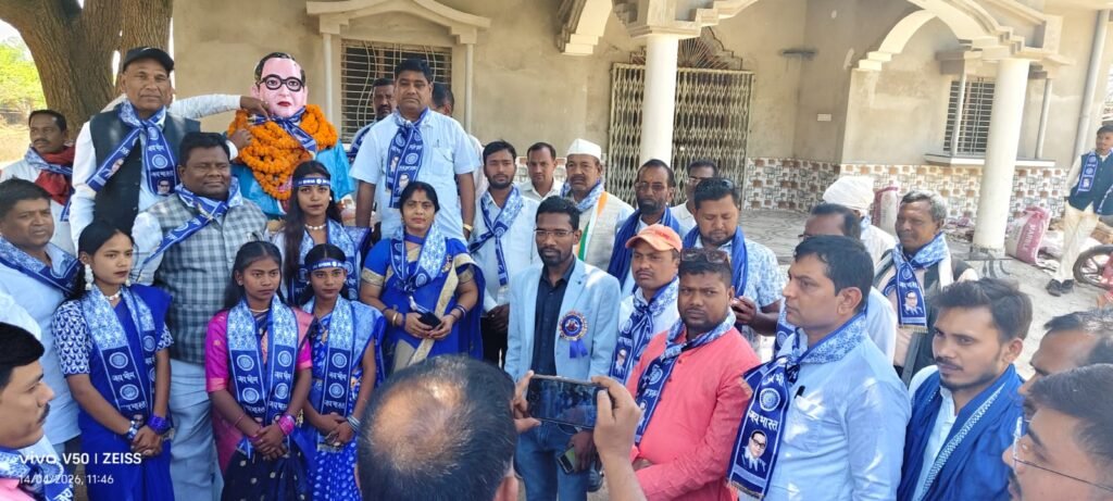 मनिका में धूमधाम से मनाई गई डॉ. भीमराव अंबेडकर की 135वीं जयंती मनिका में धूमधाम से मनाई गई डॉ. भीमराव अंबेडकर की 135वीं जयंती