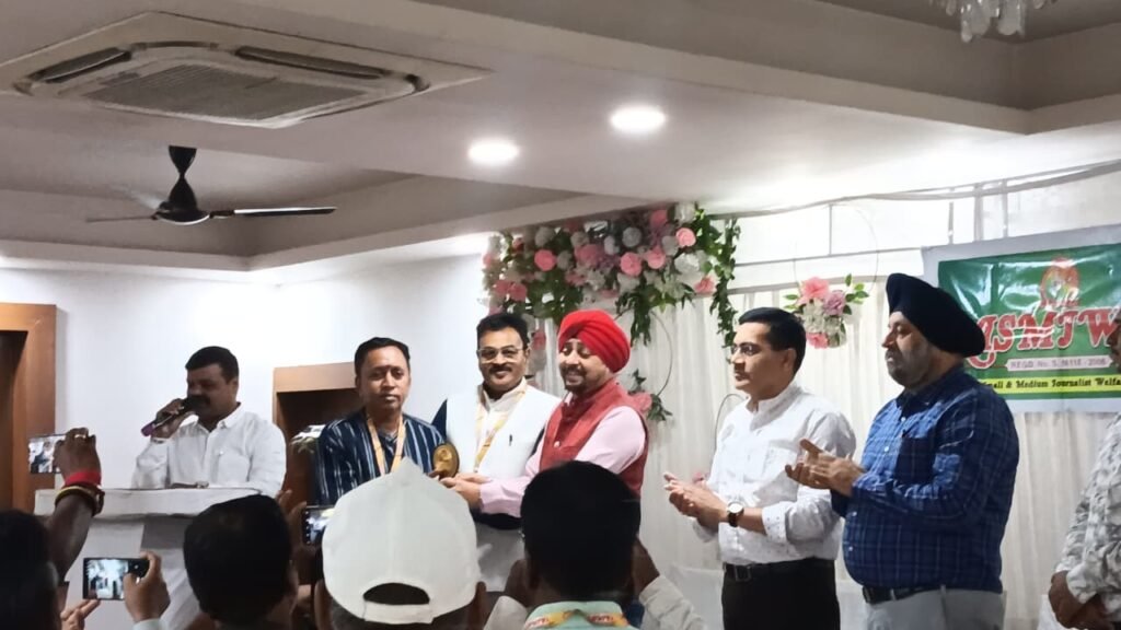 AISMJWA और साईं मानव सेवा ट्रस्ट ने मनाया पत्रकार सम्मेलन और साईं महोत्सव AISMJWA और साईं मानव सेवा ट्रस्ट ने मनाया पत्रकार सम्मेलन और साईं महोत्सव