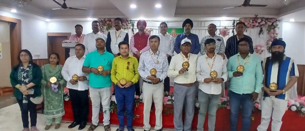 AISMJWA और साईं मानव सेवा ट्रस्ट ने मनाया पत्रकार सम्मेलन और साईं महोत्सव AISMJWA और साईं मानव सेवा ट्रस्ट ने मनाया पत्रकार सम्मेलन और साईं महोत्सव