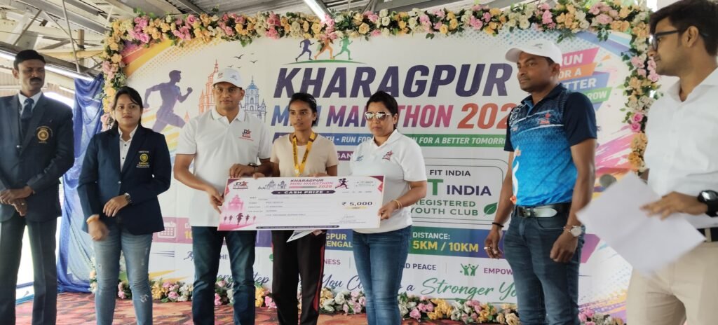 दी स्टार एथलेटिक क्लब खड़गपुर ने पहली बार सफल मैराथन आयोजित कर बड़े आयोजकों को दी सीख दी स्टार एथलेटिक क्लब खड़गपुर ने पहली बार सफल मैराथन आयोजित कर बड़े आयोजकों को दी सीख