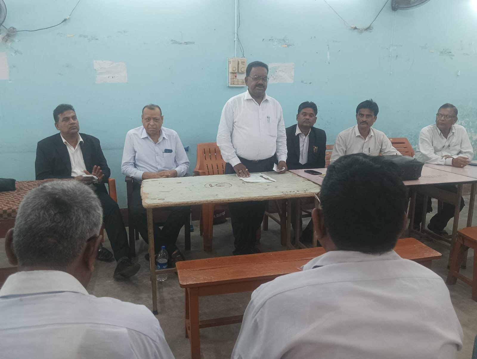 Jharkhand News:अधिवक्ता संघ के द्वारा पूर्व मंत्री माधव लाल सिंह का किया गया शोक सभा का आयोजन Jharkhand News:अधिवक्ता संघ के द्वारा पूर्व मंत्री माधव लाल सिंह का किया गया शोक सभा का आयोजन