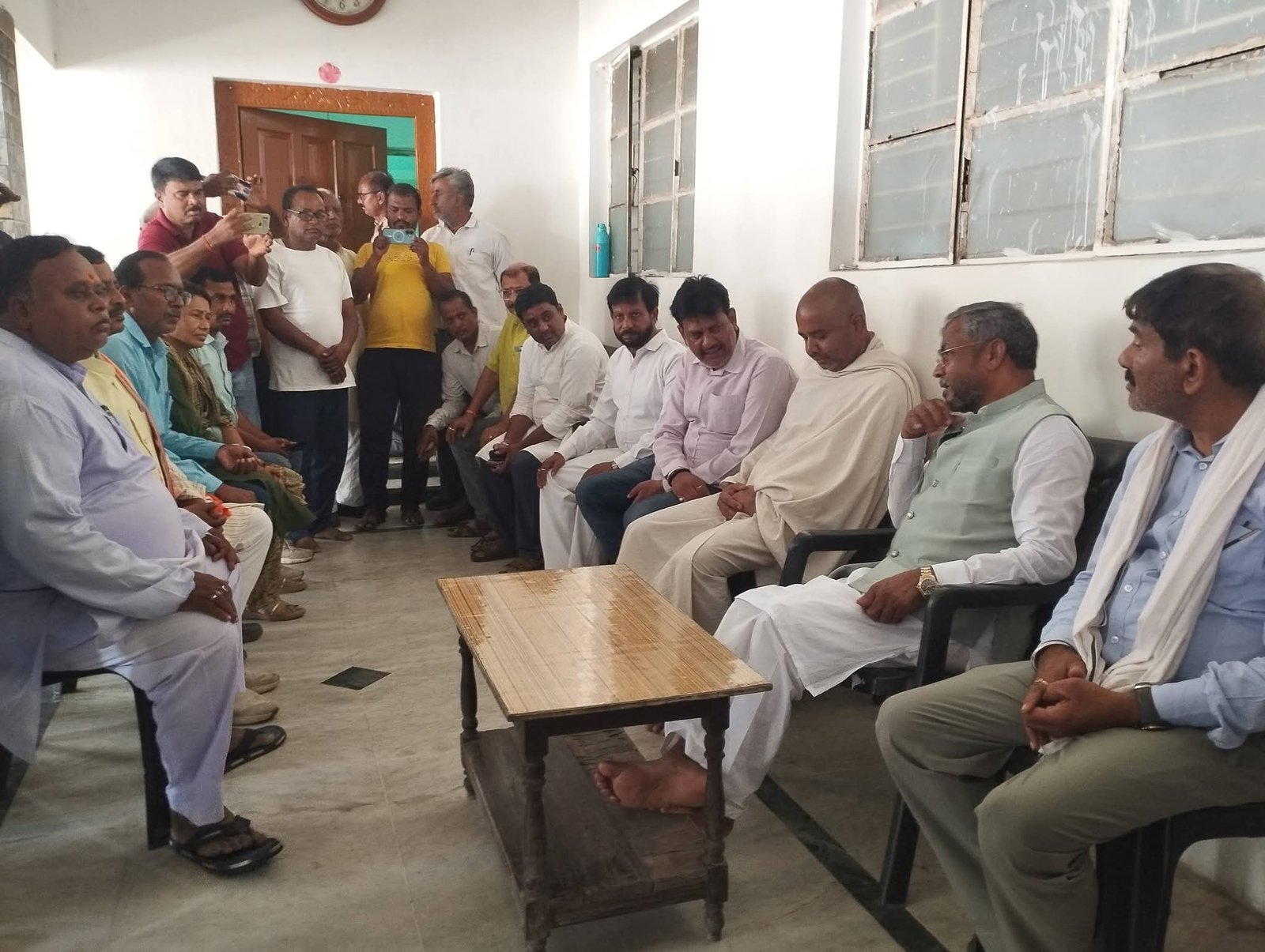 बाबूलाल मरांडी ने माधवलाल सिंह को दी श्रद्धांजलि, कहा- ऐसे बेदाग नेता बिरले होते हैं बाबूलाल मरांडी ने माधवलाल सिंह को दी श्रद्धांजलि, कहा- ऐसे बेदाग नेता बिरले होते हैं