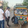 चंदवा में यातायात नियम तोड़ने वालों पर कार्रवाई, 8 वाहनों का ऑनलाइन चालान