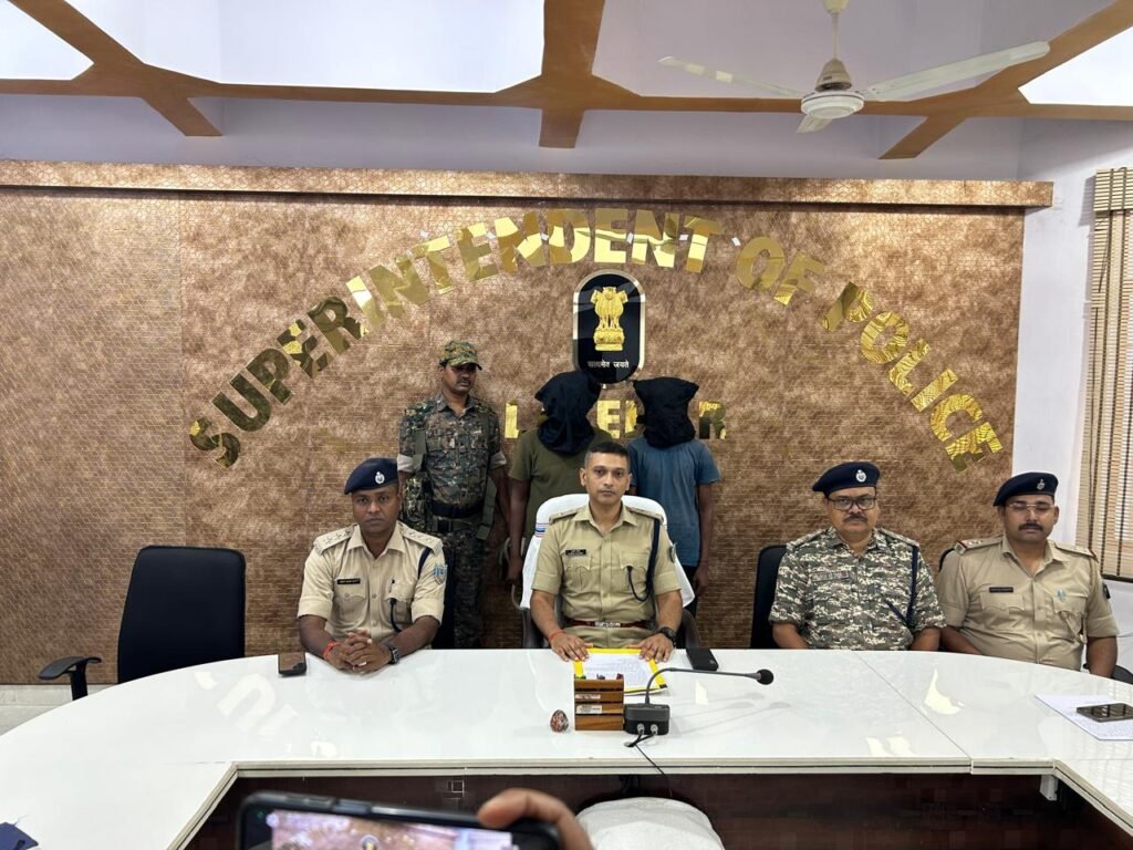 लातेहार पुलिस की बड़ी कार्रवाई: 5 लाख का इनामी JJMP नक्सली सब-जोनल कमांडर गिरफ्तार