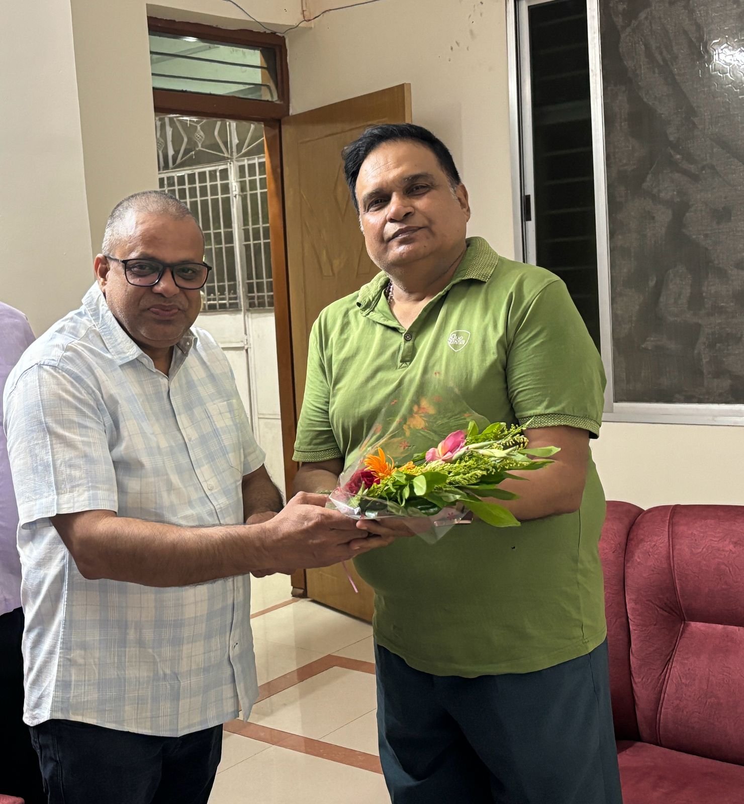 सेवानिवृत्त डीजे संजय कुमार दुबे को अधिवक्ता एवं लोक अभियोजकों ने दी भावभीनी विदाई सेवानिवृत्त डीजे संजय कुमार दुबे को अधिवक्ता एवं लोक अभियोजकों ने दी भावभीनी विदाई